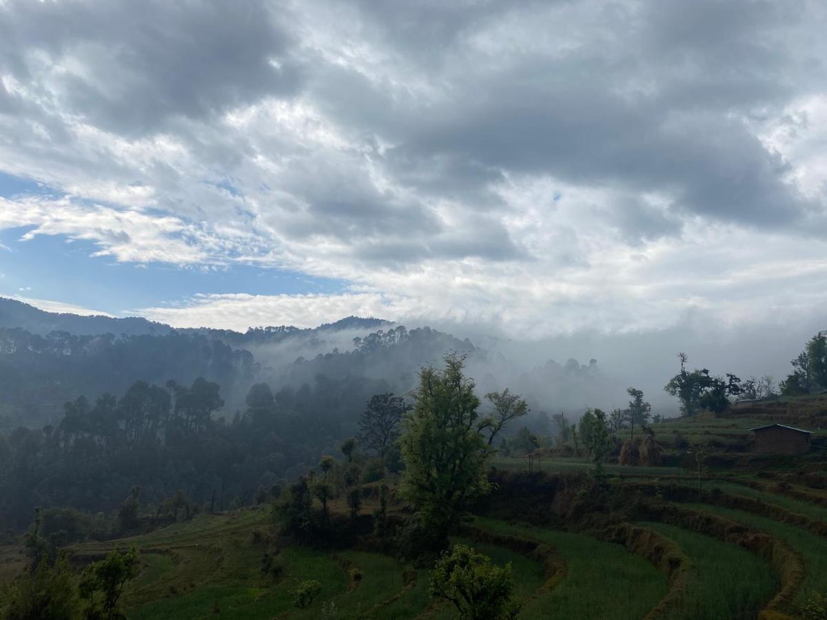 Brook Cottage Champawat Exterior photo