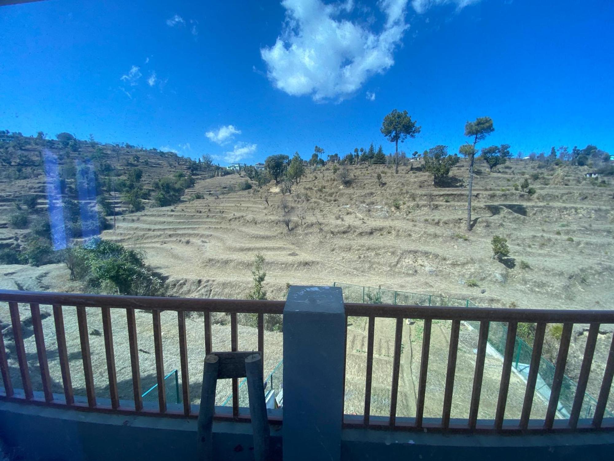 Brook Cottage Champawat Exterior photo